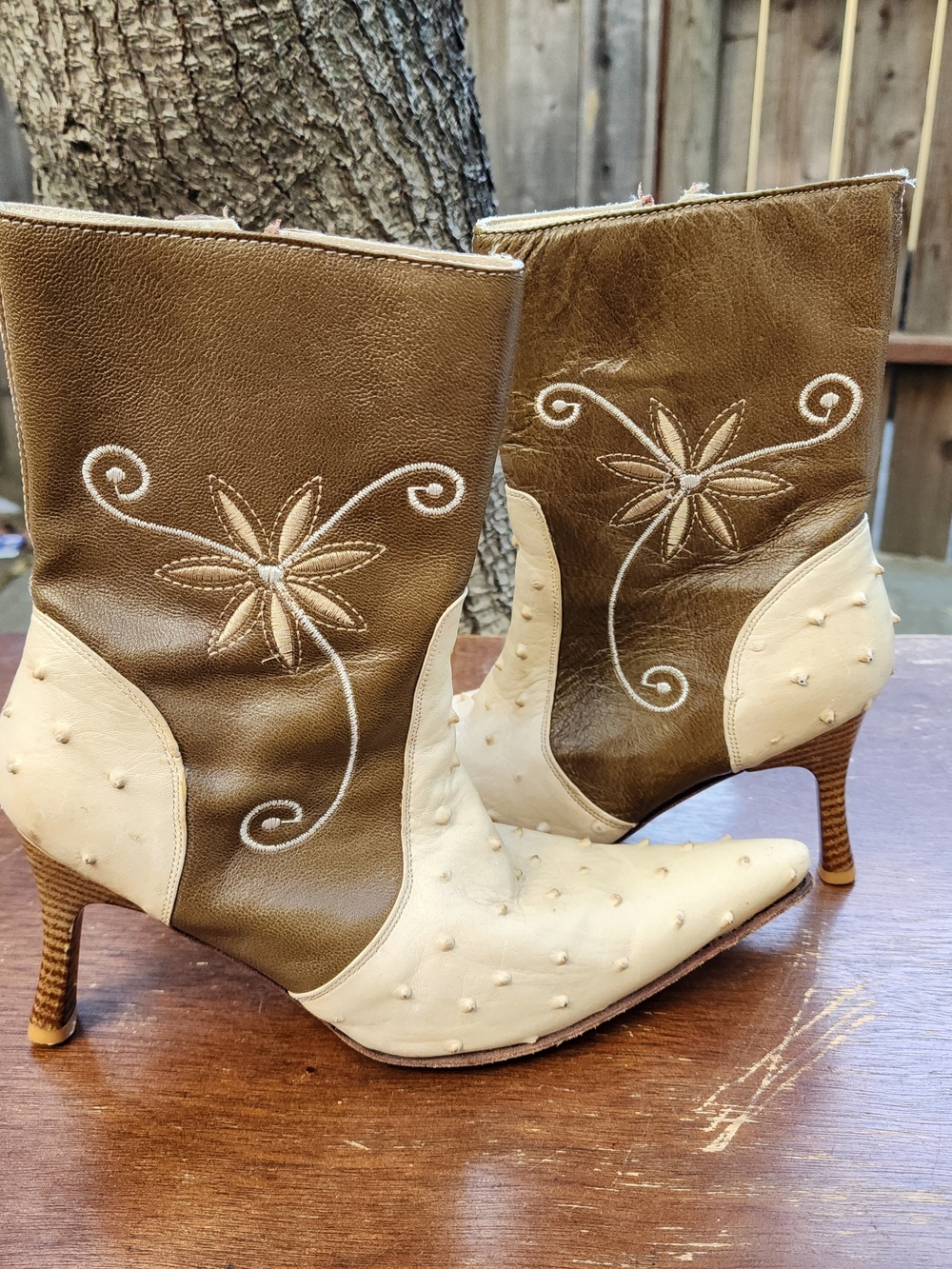 Los Canelos by Canelo Handcrafted Two-Tone Heeled Western Cowboy Boots